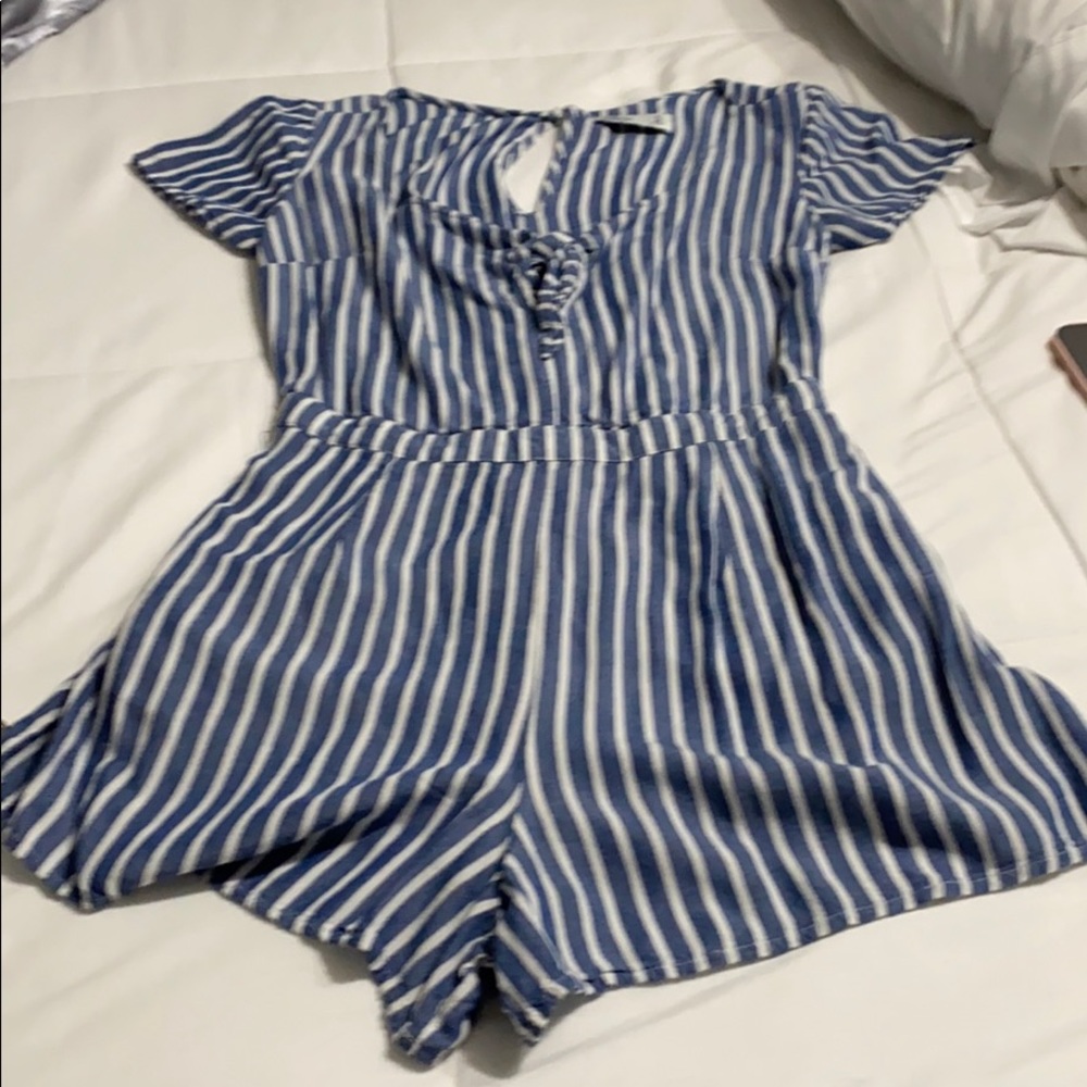 Short sleeve romper